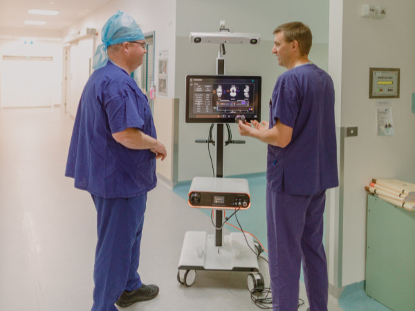 Surgeons in hospital
